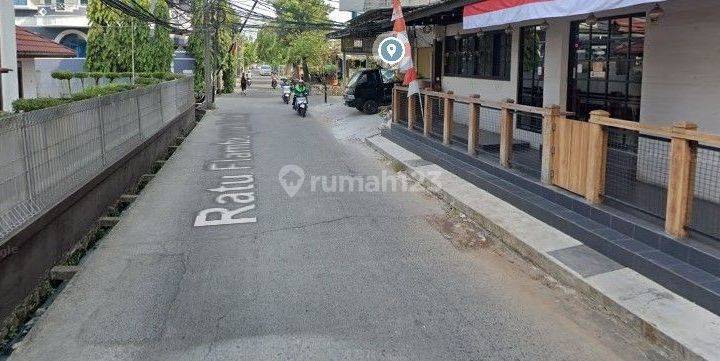 Disewakan Ruko Gandeng 4 Di Taman Ratu 2