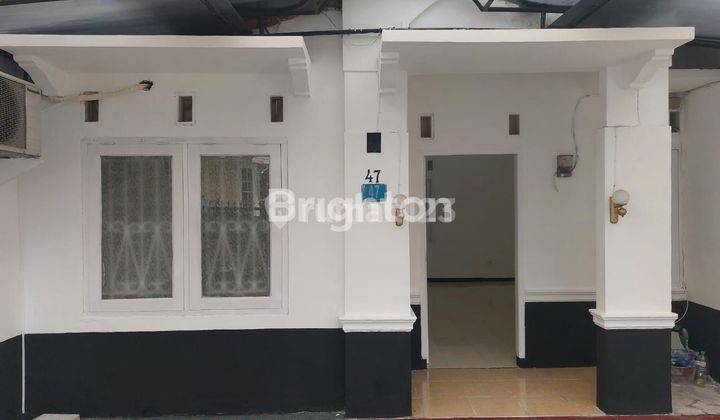 Rumah minimalis siap huni di Medokan Asri 2