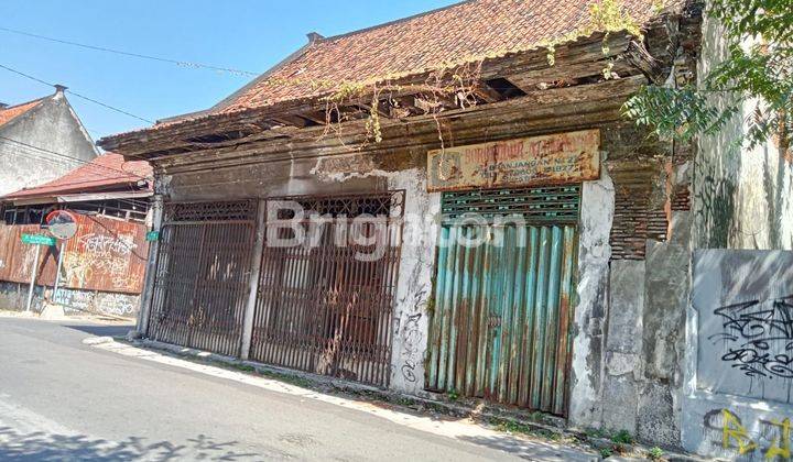 Rumah Hitung Tanah Di Area Wisata Kota Tua Rajawali 2