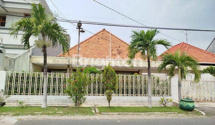 Rumah Luas & Terawat Di Pusat Kota Surabaya 1
