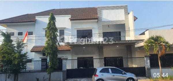 Rumah Megah Cocok Untuk Kantor Di Dekat Bandara Juanda Rumah Megah Cocok Untuk Kantor Di Dekat Bandara Juanda