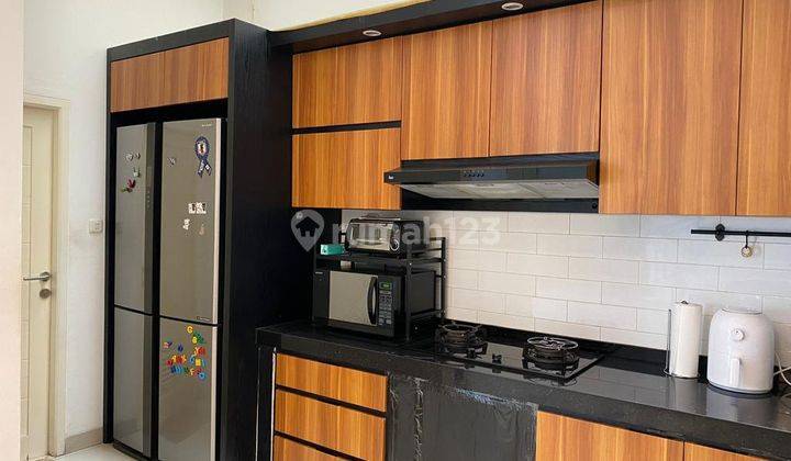 Rumah Hoek Muara karang blok 10. Siap Huni. Cantik Dan rapih. Jalan besar. 2