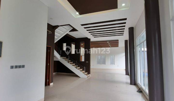 Rumah Mewah di Katamaran PIK Brand New Hoek ada pool 17.8M 2