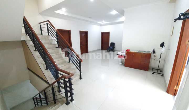 Luxury house Pluit Sakti SHM Land area 1000m2 13x24 m2 ready to occupy 13M negotiable 2