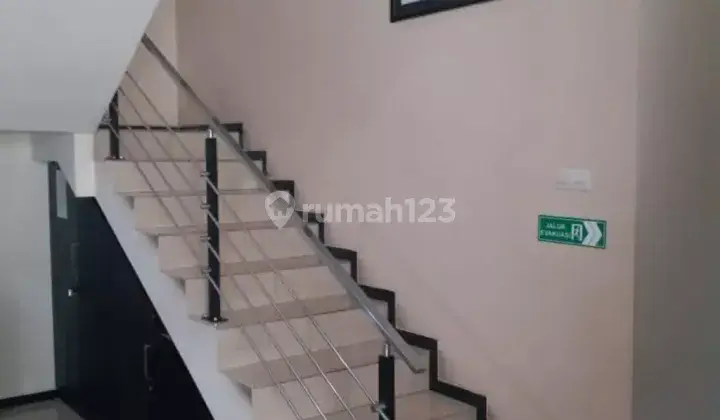 Kantor Sriwijaya Surabaya Murah ( AUD.A008 ) 4