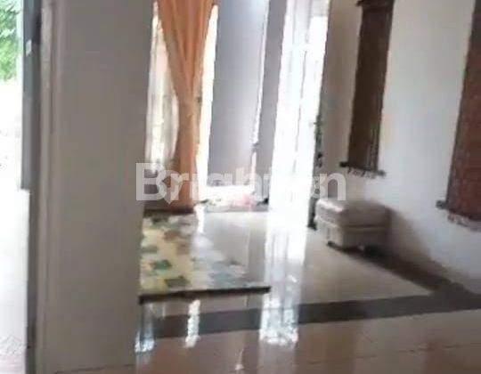 DISEWAKAN  RUMAH BESAR FULL FURNISH DI BALIKPAPAN BARU 2