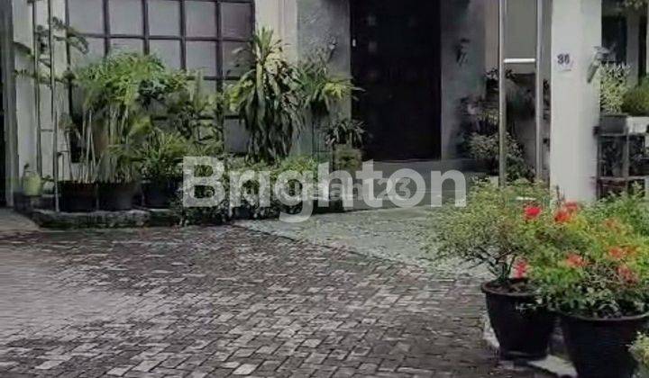 RUMAH ASRI DI TENGAH KOTA BALIKPAPAN RUMAH ASRI DI TENGAH KOTA BALIKPAPAN