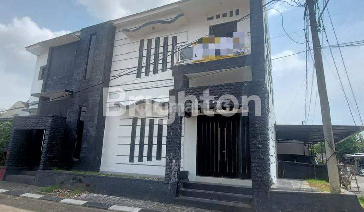 RUMAH BESAR 3 LANTAI COCOK UNTUK MESS/KANTOR  DIPERUMAHAN WIKA BALIKPAPAN 1