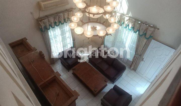 RUMAH BESAR BESERTA ISINYA DI PERUMAHAN BALIKPAPAN BARU  1