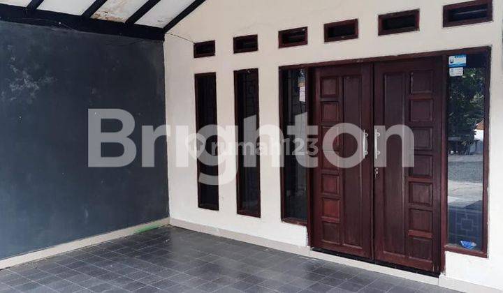 RUMAH TENGAH KOTA 2