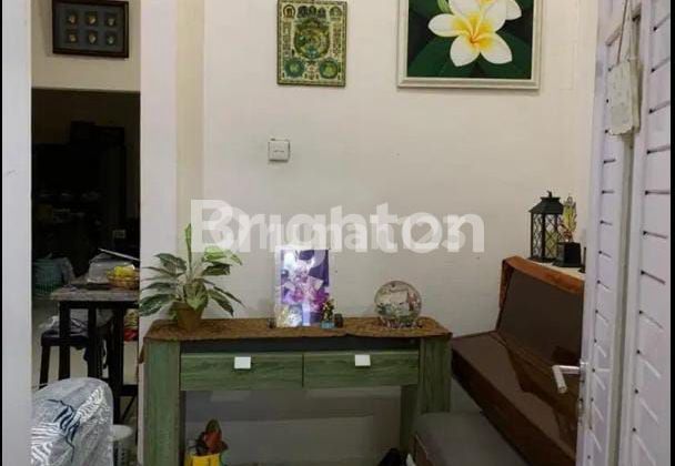 DISEWAKAN RUMAH 2 LANTAI  DIPERUMAHAN CIPUTRAFULL FURNISHED  2