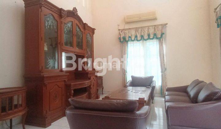 RUMAH BESAR BESERTA ISINYA DI PERUMAHAN BALIKPAPAN BARU  2