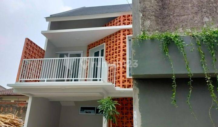 Rumah Modern 3lantai Harga Terjangkau Strategis di Jagakarsa  2