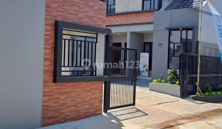 Rumah minimalis dan strategis dekat universitas Pamulang tangsel 2