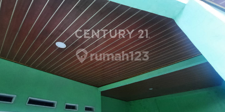Rumah dengan Suasana Yg Nyaman di Perum Central Park Cikarang 2