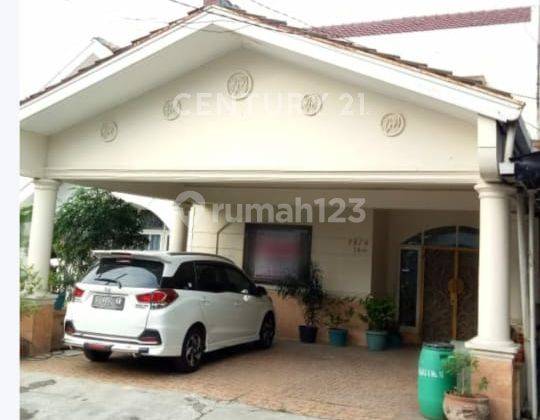 Rumah Disewakan Cluster Meadow Green Lippo Cikarang 1