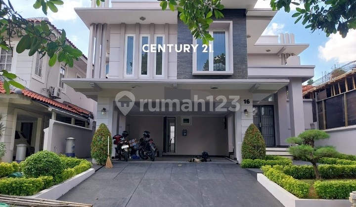 Nice 2-Storey House Ready to Occupy in Menteng Lippo Cikarang Cluster