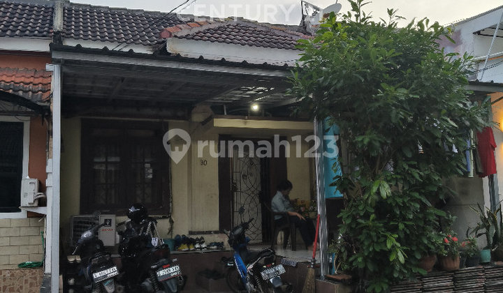 House in the Green Valley Cluster, Lippo Cikarang: Affordable and Strategic 2