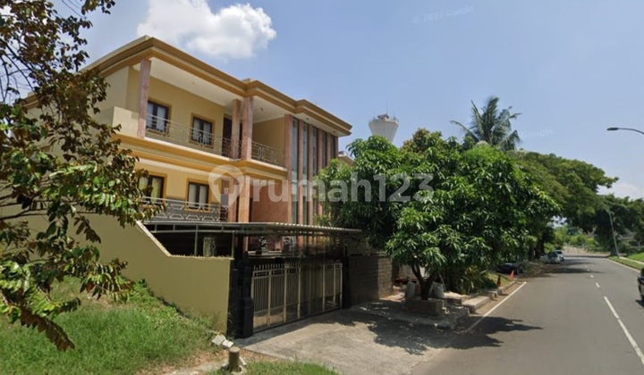 Rumah Mewah 2 Lantai Lingkungan Yg Aman Dan Nyaman Rumah Mewah 2 Lantai Lingkungan Yg Aman Dan Nyaman