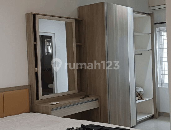 Rumah Mewah 2 Lantai Furnish di Cluster Menteng di Lippo Cikarang 2