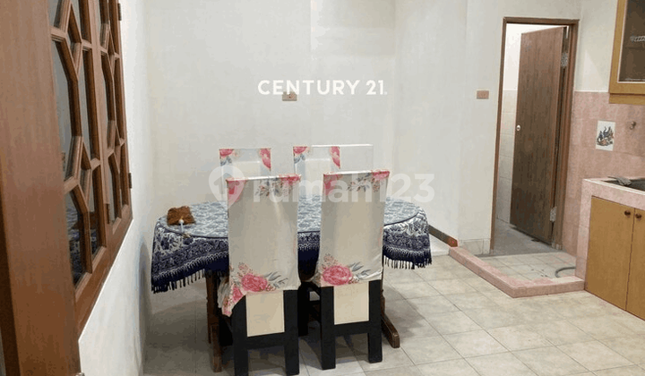 Rumah Bagus Semi Furnish Di Lippo Cikarang 2