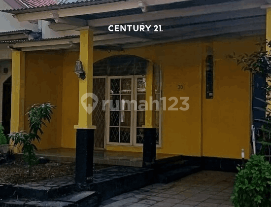 Nice Ready-to-Live House in Meadow Green Cluster Lippo Cikarang Nice Ready-to-Live House in Meadow Green Cluster Lippo Cikarang