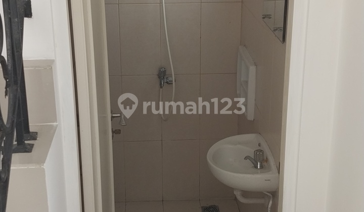 Rumah Bagus Siap Huni Lokasi Bagus Claster Greenwwod Lippo Cikara 2