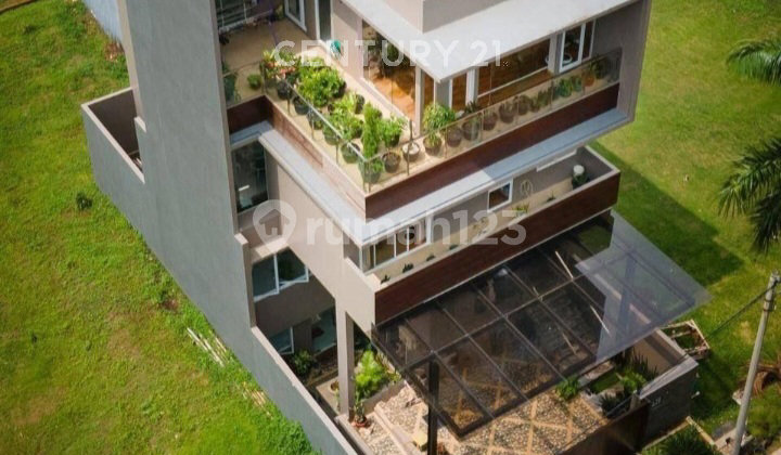 Luxury Fully Furnished 4-Story House with Elevator in Gading Serpong