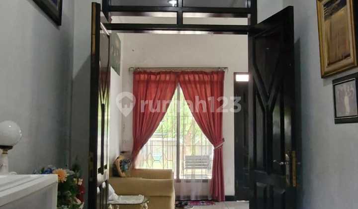 Rumah Bagus Stratgeis Siap Huni Mewah di Gajahmungkur 2