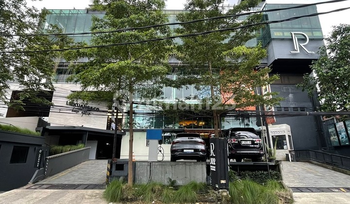 Good Ready-to-Use Business Space on Jl Papandayan Gajahmungkur 1