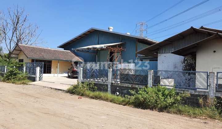 Gudang Strategis Siap pakai di Kawasan Industri Teroboyo 2