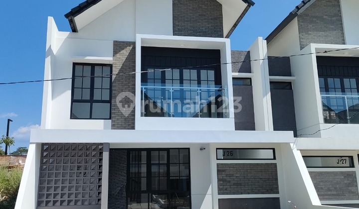 Rumah Cluster Bagus Siap Huni di The Miles BSB  1