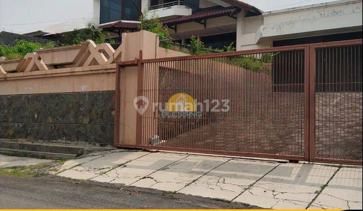 Rumah Mewah Bagus Siap Huni di Jalan Bromo 2