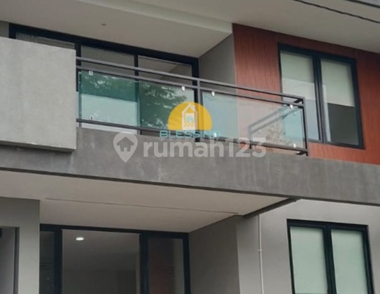 Rumah Premium Strategis Bagus Siap Huni di Bukit Sari 1
