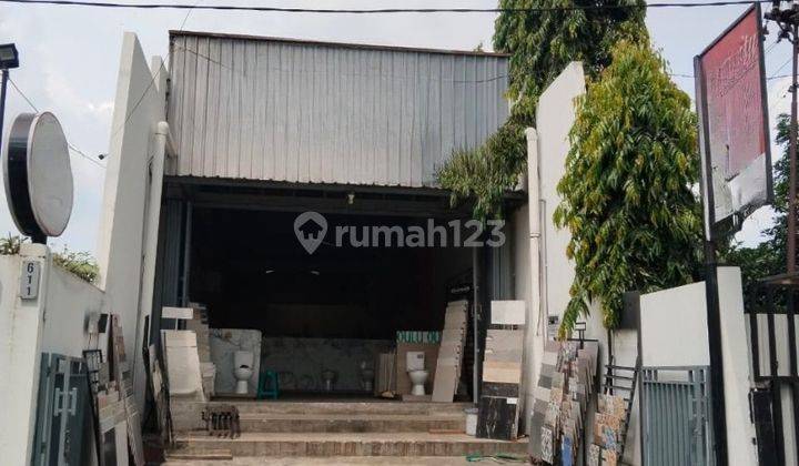 Ruko Toko Startegis Siap Pakai di Jalan Majapahit 1
