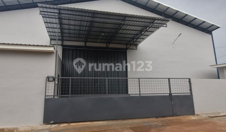 Premium Ready-to-Use Warehouse for Business in Ngaliyan Industrial Area