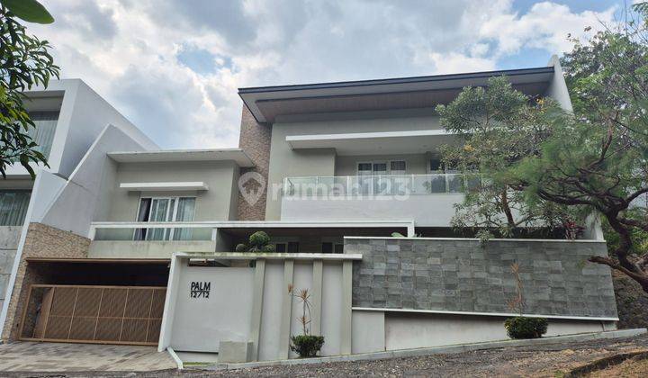 Rumah Cantik Modern  Di Kawasan Elit Semarang Atas 1