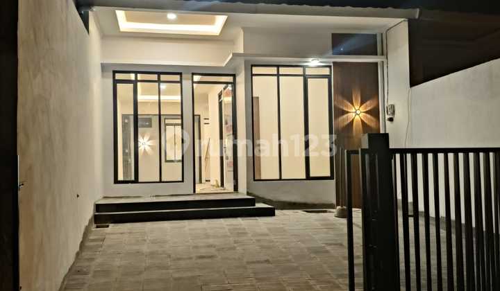 Dijual Rumah Bagus dan Siap Huni di Tanah Mas 2