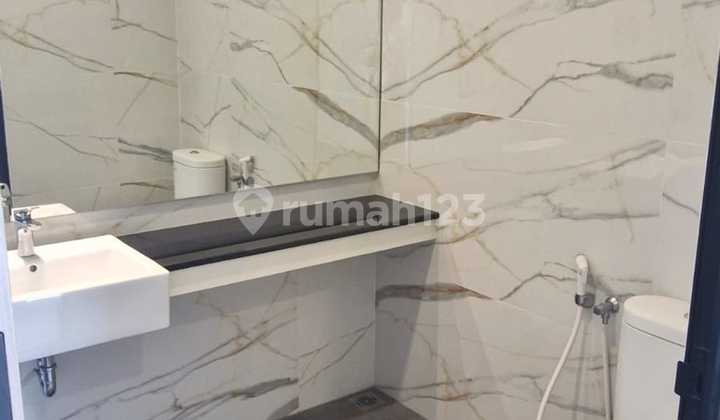 Rumah Bagus Siap Huni di Cluster Rivera Candi Golf 2