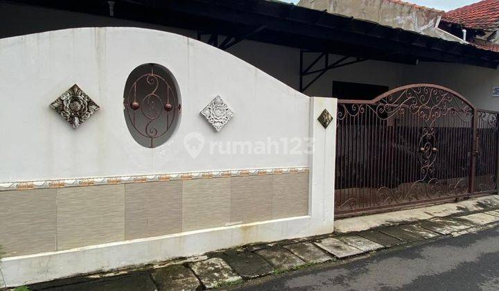 Rumah Strategis Siap Huni di Jalan Seteran Serut Semarang Tengah 1