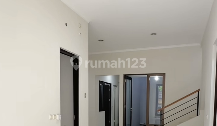 For Sale Neat House Near Gading Serpong University. 2