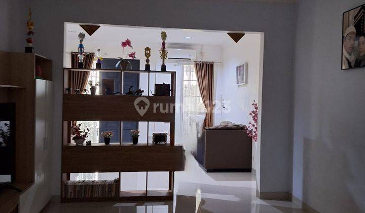 Dijual Rumah Renovasi Cluster Banjar Wijaya 2