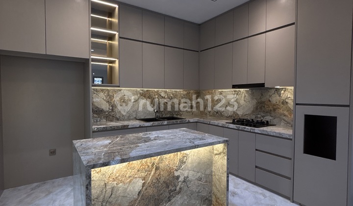 For Sale Ready-to-Occupy House in Banjar Wijaya Cluster For Sale Ready-to-Occupy House in Banjar Wijaya Cluster