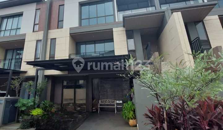 Dijual Rumah Ada Lift di Zora Bsd City