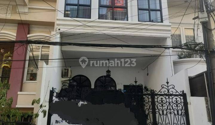 Rumah di Sunter karya 1