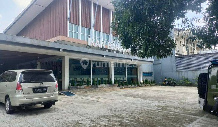 Disewa dan dijual  bekas resto ikan bakar menado 4