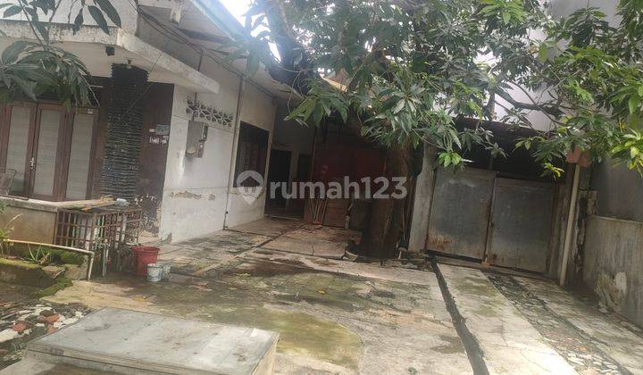 Dijual rumah tua di mangga besar 2