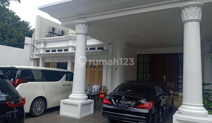 Dijual rumah mewah di menteng 1