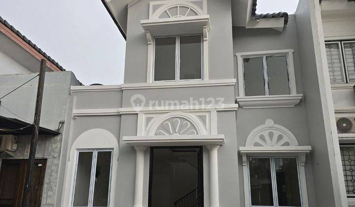 Dijual Butuh Cepat Rumah Legenda Wisata Cibubur 1