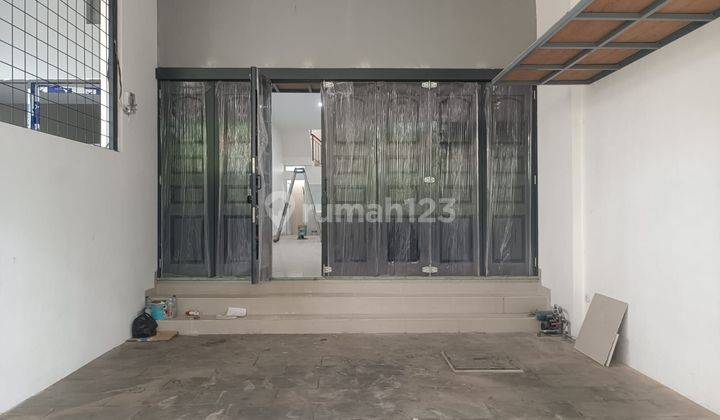 Di jual cepat,Rumah jalan raya utama,cocok usaha,kantor. 2